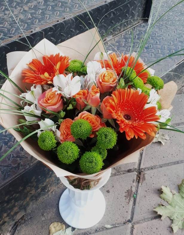 Букет цветов из: Герберы, Хризантемы, Альстромерии и Розы в Гремячево