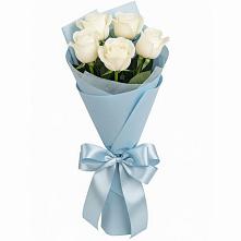 Букет 5 Белых роз Проуд в Гремячево