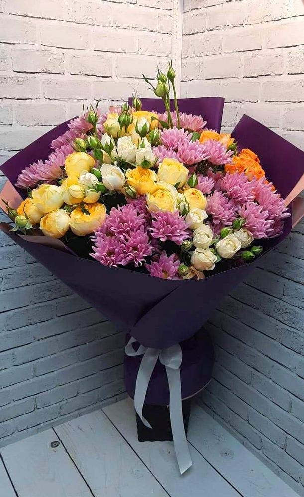 Букет цветов из: Хризантемы и Розы в Гремячево