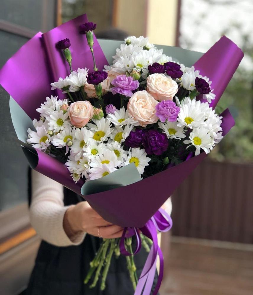 Букет цветов из: Хризантемы, Гвоздики и Розы в Гремячево