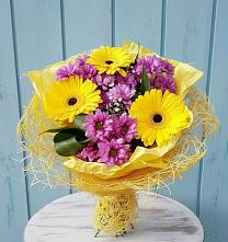 Букет цветов из:  Хризантемы и Герберы в Гремячево