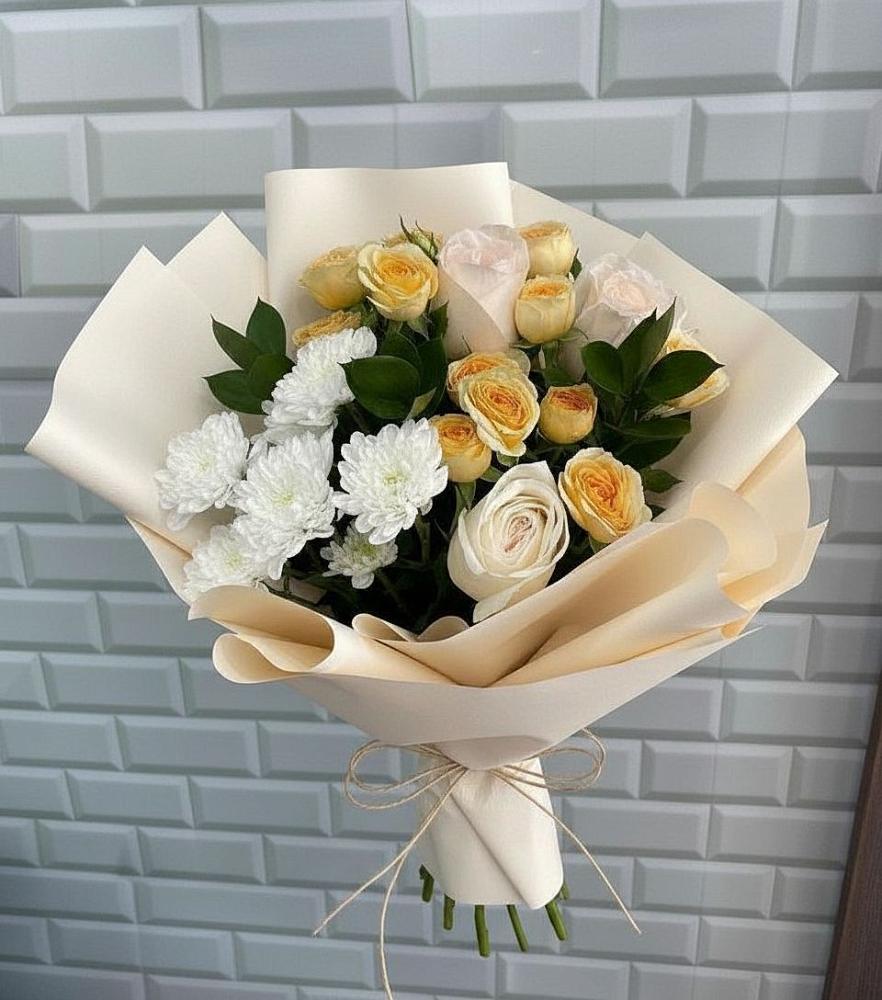 Букет цветов из: Розы и Хризантемы в Гремячево